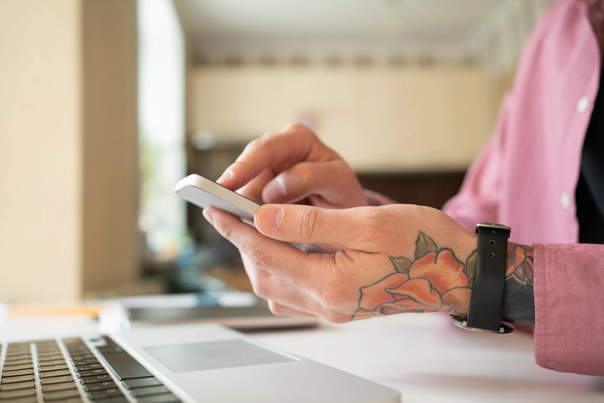 Contacto agencia marketing digital Chile para negocios que necesitan generar clientes